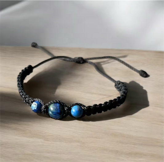 Blue agate bracelet, blue agate gemstone beaded bracelet, gift for friend, gift image 1