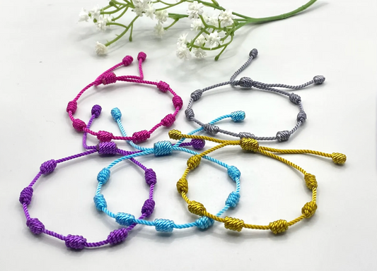 7 Knot Bracelet image 0